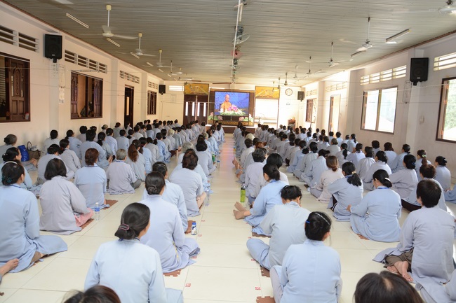 Dharma Talk “Face to Suffering” - The 90th Seven-Day Retreat