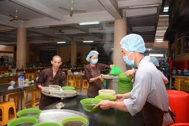 Dharma Talk “Face to Suffering” - The 90th Seven-Day Retreat