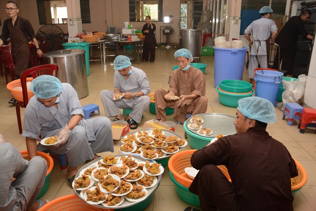 Dharma Talk “Face to Suffering” - The 90th Seven-Day Retreat