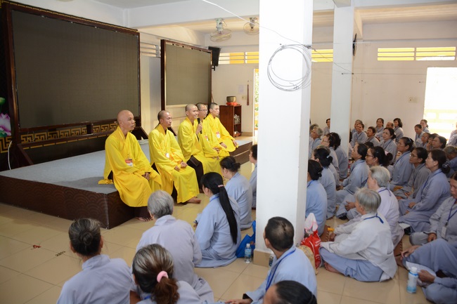 Dharma Talk “Face to Suffering” - The 90th Seven-Day Retreat