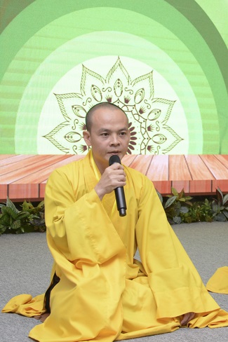 Dharma Talk “Face to Suffering” - The 90th Seven-Day Retreat