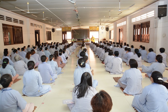 Dharma Talk “Face to Suffering” - The 90th Seven-Day Retreat