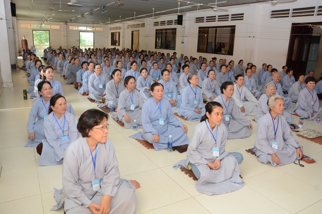 Dharma Talk “Face to Suffering” - The 90th Seven-Day Retreat