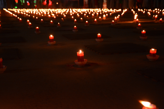 Lantern Lighting Ritual to commemorate Amitabha’s Birthday at Co Am Pagoda – Nghe An