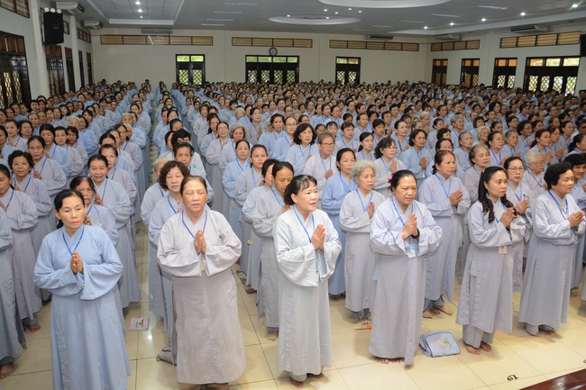 Dharma Talk “Peace and Conflict” - The 90th Seven-Day Retreat