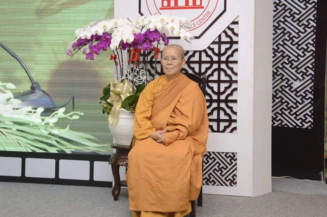 Dharma Talk “Peace and Conflict” - The 90th Seven-Day Retreat