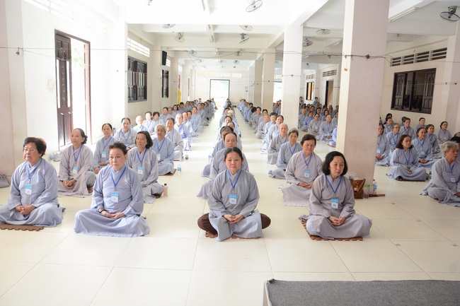 Dharma Talk “Peace and Conflict” - The 90th Seven-Day Retreat