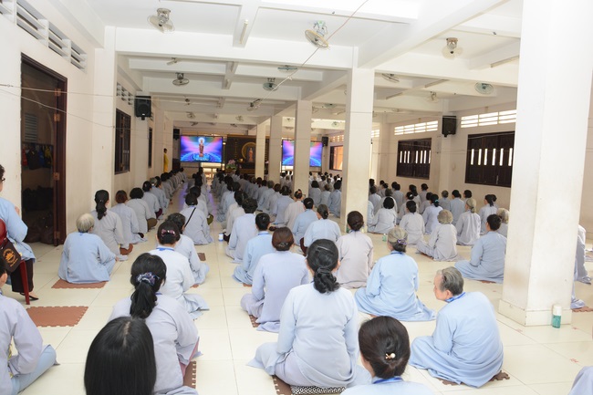 Dharma Talk “Peace and Conflict” - The 90th Seven-Day Retreat