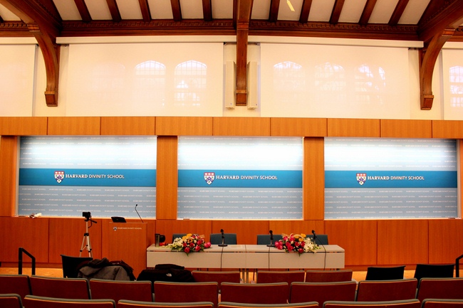 Ngày quán niệm tại ĐH Harvard: Vẫn Còn Hạnh Phúc