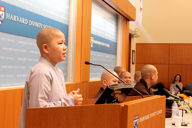 Ngày quán niệm tại ĐH Harvard: Vẫn Còn Hạnh Phúc