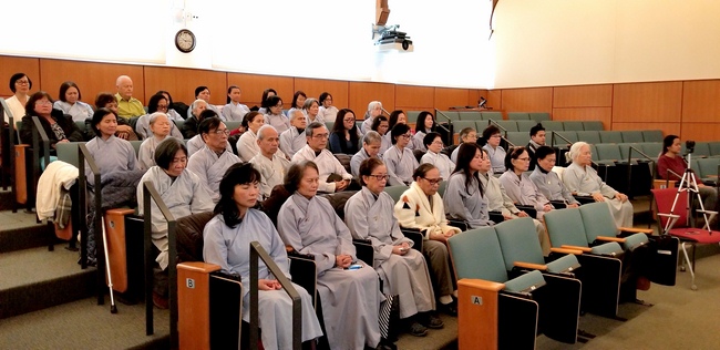 Ngày quán niệm tại ĐH Harvard: Vẫn Còn Hạnh Phúc