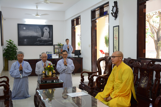 Dharma Talk “Giving up – Letting go” – The 90th Seven-Day Retreat