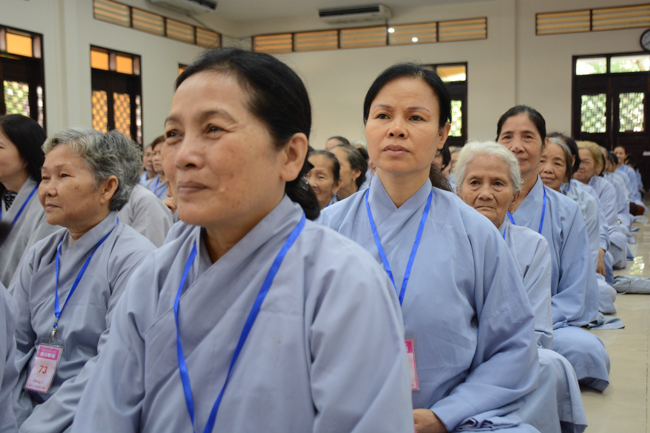 Dharma Talk “Giving up – Letting go” – The 90th Seven-Day Retreat