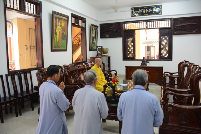 Dharma Talk “Giving up – Letting go” – The 90th Seven-Day Retreat