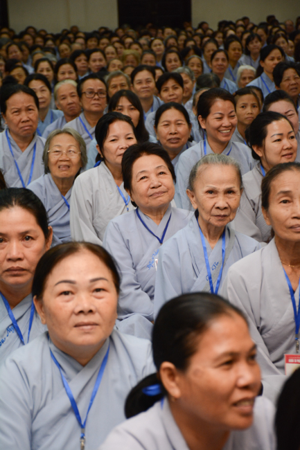 Dharma Talk “Giving up – Letting go” – The 90th Seven-Day Retreat