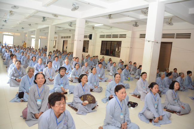 Dharma Talk “Giving up – Letting go” – The 90th Seven-Day Retreat