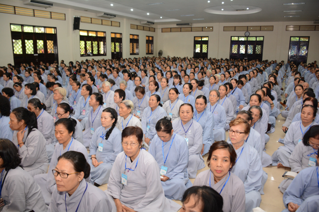 Dharma Talk “Giving up – Letting go” – The 90th Seven-Day Retreat