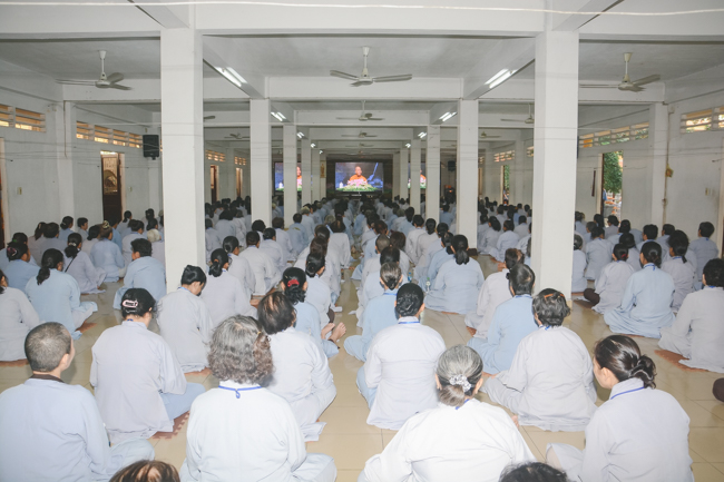 Dharma Talk “Recite the Buddha-name in Consciousness” - The 90th Seven-Day Retreat