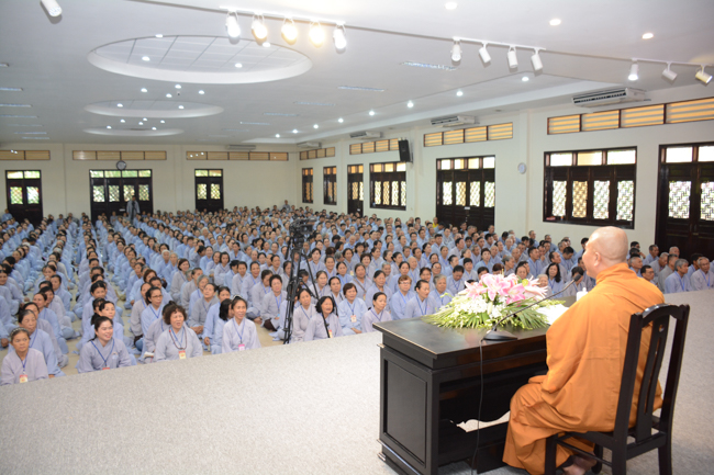 Dharma Talk “Recite the Buddha-name in Consciousness” - The 90th Seven-Day Retreat