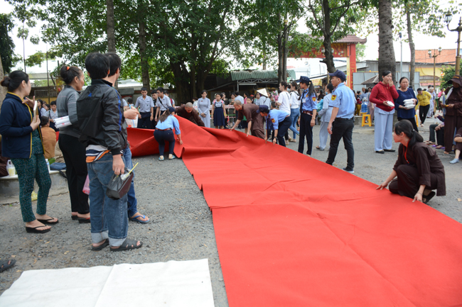 Lung linh đêm Di Đà 2018