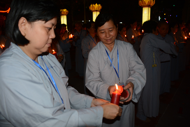 Lung linh đêm Di Đà 2018