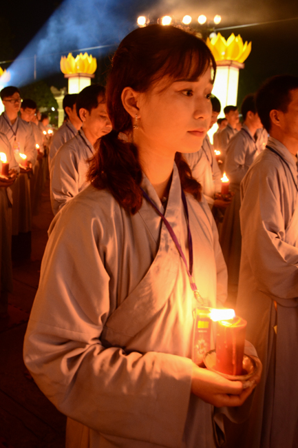Lung linh đêm Di Đà 2018