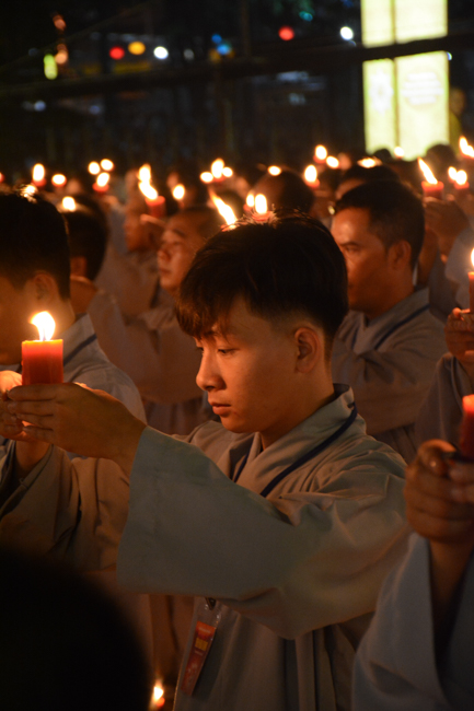 Lung linh đêm Di Đà 2018