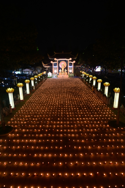 Lung linh đêm Di Đà 2018