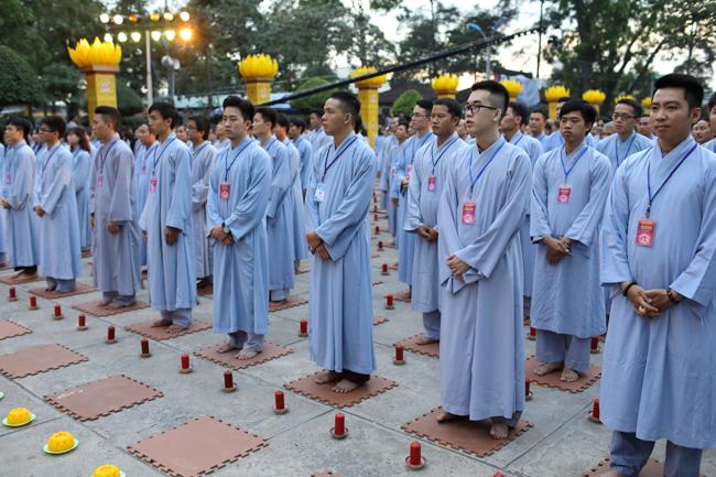 Lung linh đêm Di Đà 2018
