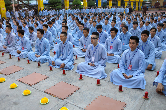 Lung linh đêm Di Đà 2018