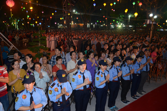 Lung linh đêm Di Đà 2018
