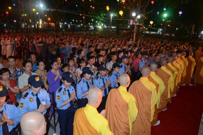 Lung linh đêm Di Đà 2018