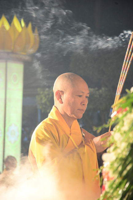 Lung linh đêm Di Đà 2018