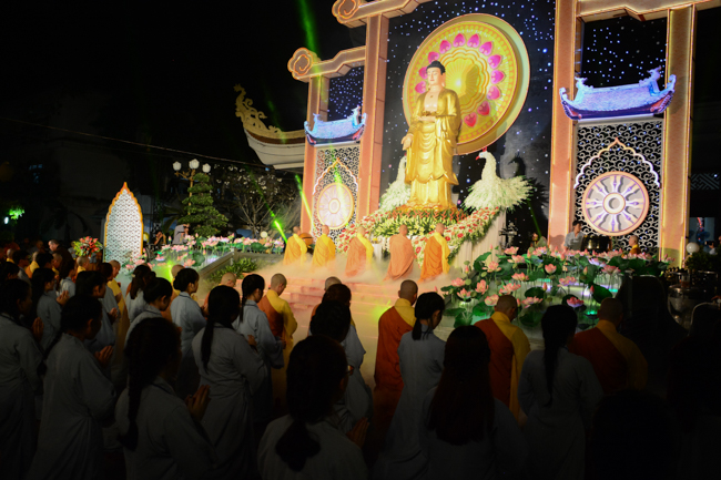 Lung linh đêm Di Đà 2018