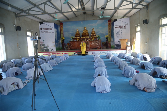 The 6th retreat of “Study of the Buddha's Practice  at Dong Cao pagoda in Thanh Hoa.