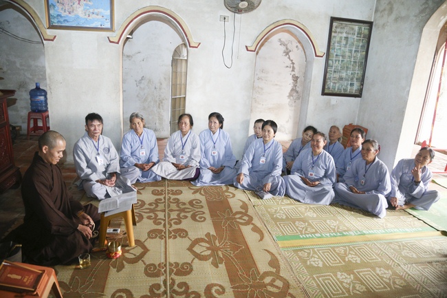 The 6th retreat of “Study of the Buddha's Practice  at Dong Cao pagoda in Thanh Hoa.