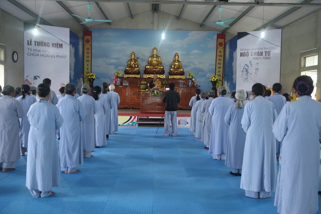 The 6th retreat of “Study of the Buddha's Practice  at Dong Cao pagoda in Thanh Hoa.