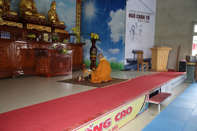 The 6th retreat of “Study of the Buddha's Practice  at Dong Cao pagoda in Thanh Hoa.