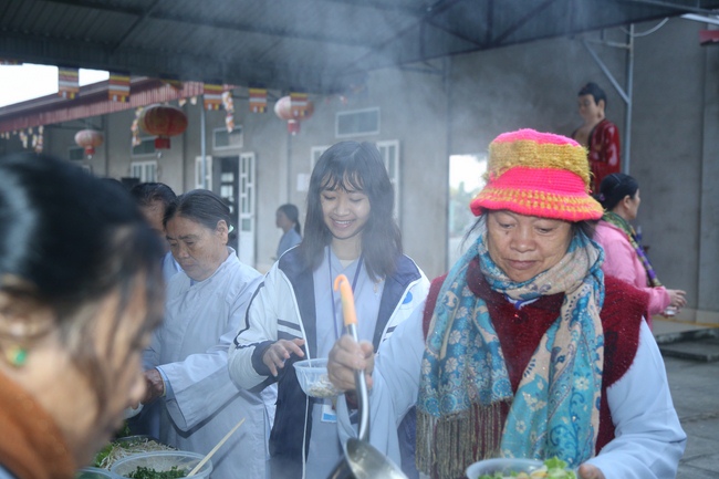 The 6th retreat of “Study of the Buddha's Practice  at Dong Cao pagoda in Thanh Hoa.