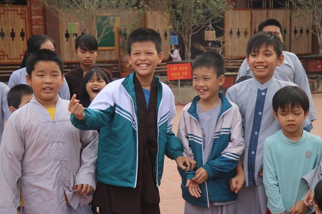 Hanoi: The children's playground “Sowing Viet lotus seeds”