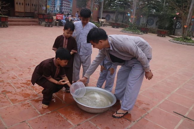 Hanoi: The children's playground “Sowing Viet lotus seeds”