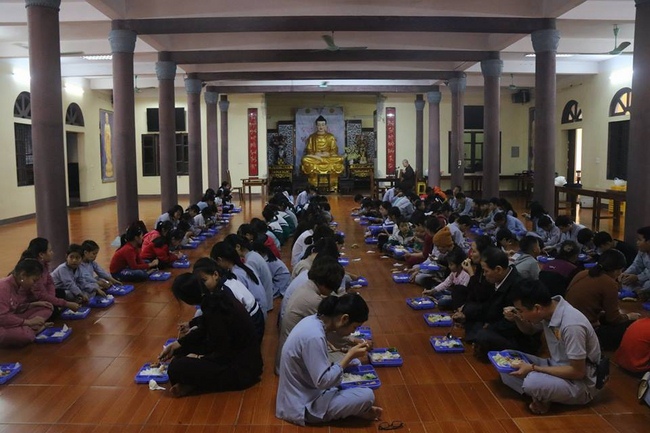 Hanoi: The children's playground “Sowing Viet lotus seeds”