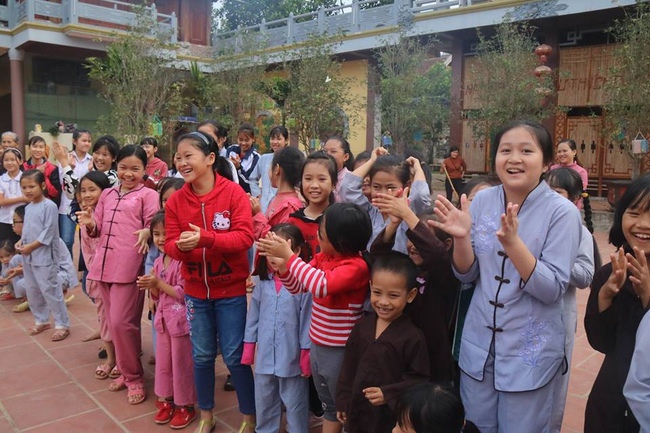 Hanoi: The children's playground “Sowing Viet lotus seeds”