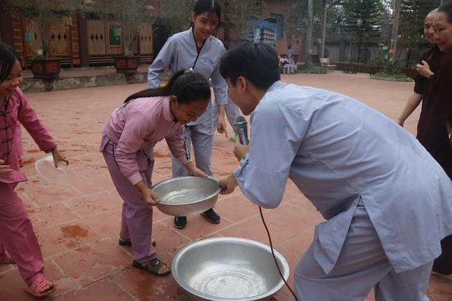 Hanoi: The children's playground “Sowing Viet lotus seeds”