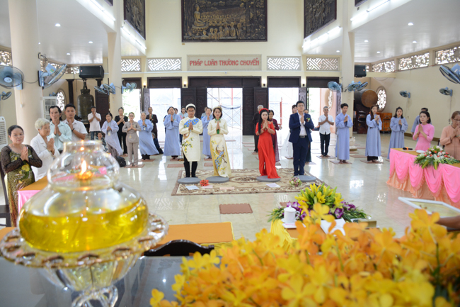 Buddhist Wedding Ceremony