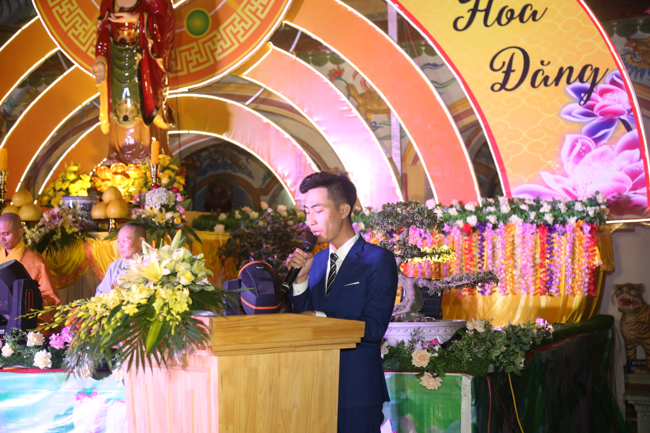 Chùa Đống Cao: Đêm hội hoa đăng kỷ niệm đức Từ Phụ A-di-đà