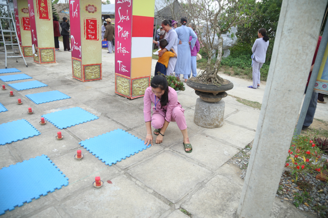 Chùa Đống Cao: Đêm hội hoa đăng kỷ niệm đức Từ Phụ A-di-đà