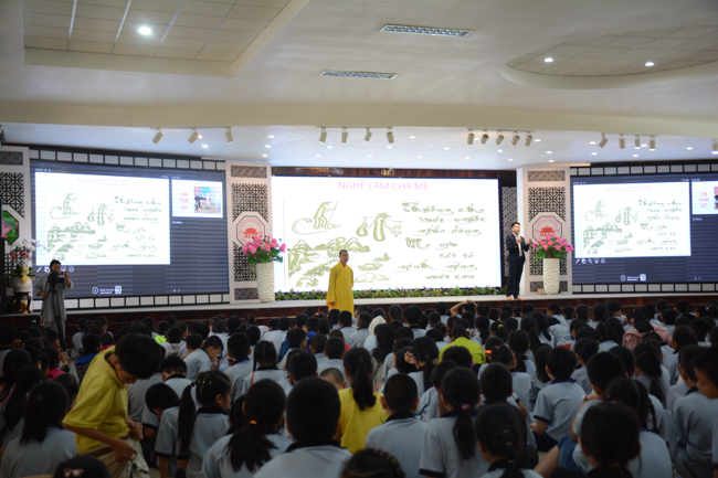 Khóa tu thiếu nhi “Em Về Bên Phật”