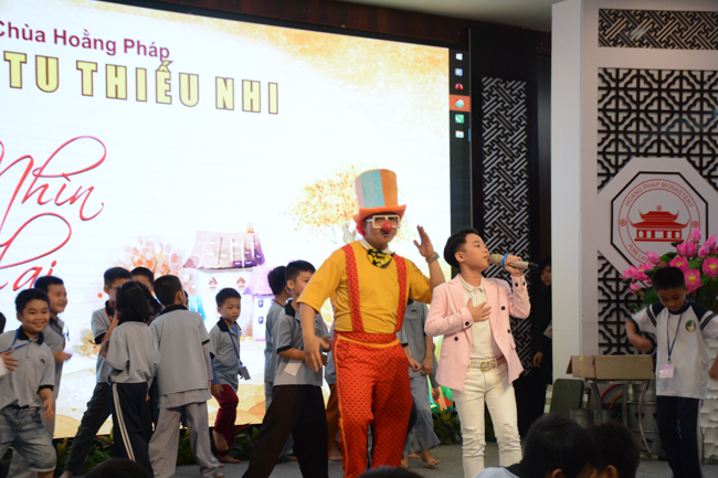 Khóa tu thiếu nhi “Em Về Bên Phật”