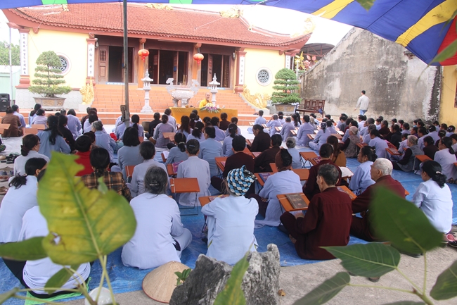 The peaceful retreat at Tieu Dao Pagoda in Quang Ninh.